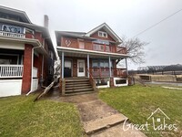 Building Photo - 917 Gladstone Ave