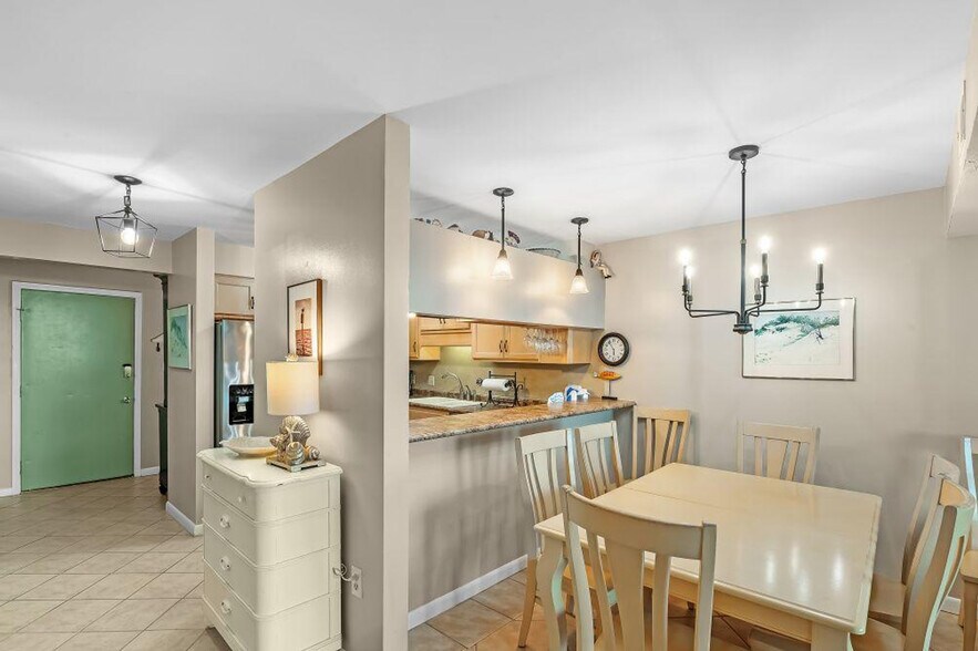 Building Photo - 1516 Sandpiper Ln