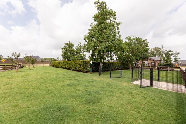 Building Photo - 31322 Conover Dr