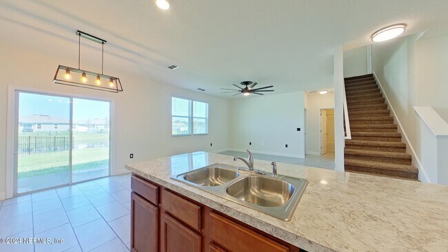 Building Photo - 3583 Shiner Dr