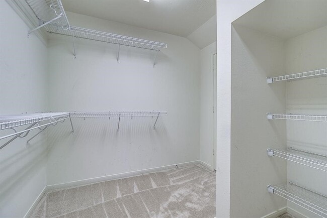 Building Photo - 5339 Brookway Dr