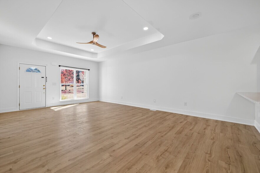 Building Photo - 104 Ivey Mountain Cv