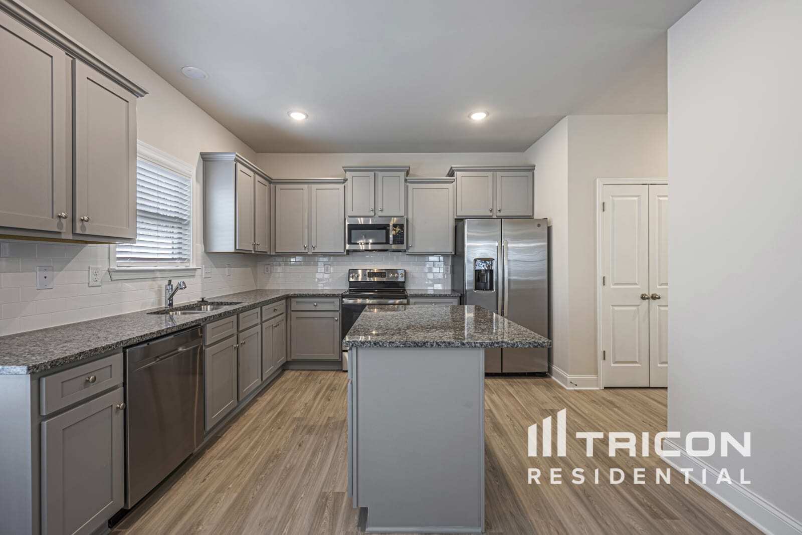 Building Photo - 228 Margrave Dr