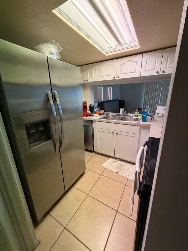 Building Photo - 332 Caribbean Dr