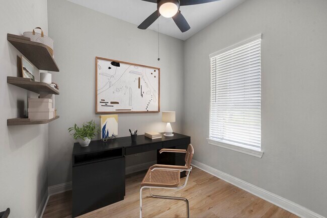 Building Photo - 2135 Tioga Vw Dr