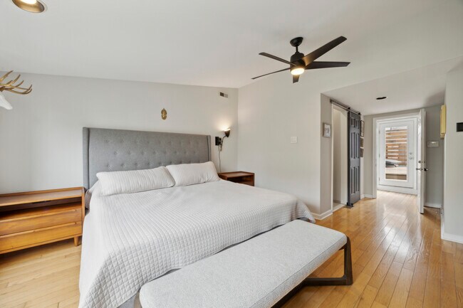 Building Photo - 813 N 15th St