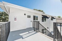 Building Photo - 555 N Olive St