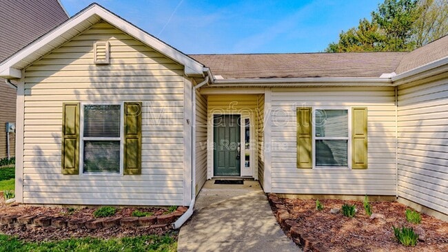 Building Photo - 4110 Ivanhoe St