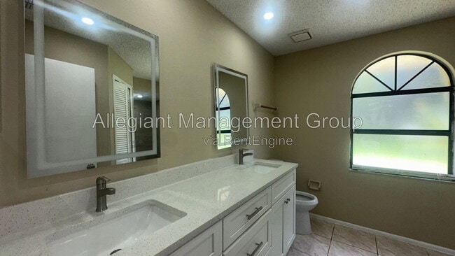 Building Photo - 7107 Blair Dr