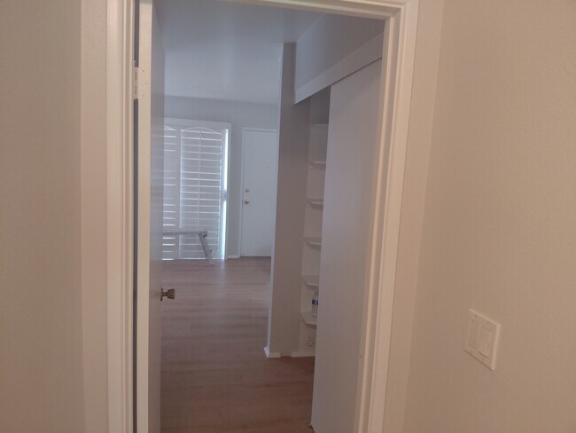Building Photo - 4607 Collwood Ln