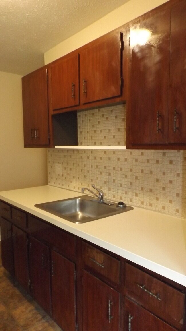 Building Photo - 901 Silver Meadows Blvd