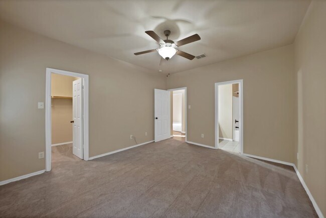 Building Photo - 1427 Piedmont Dr