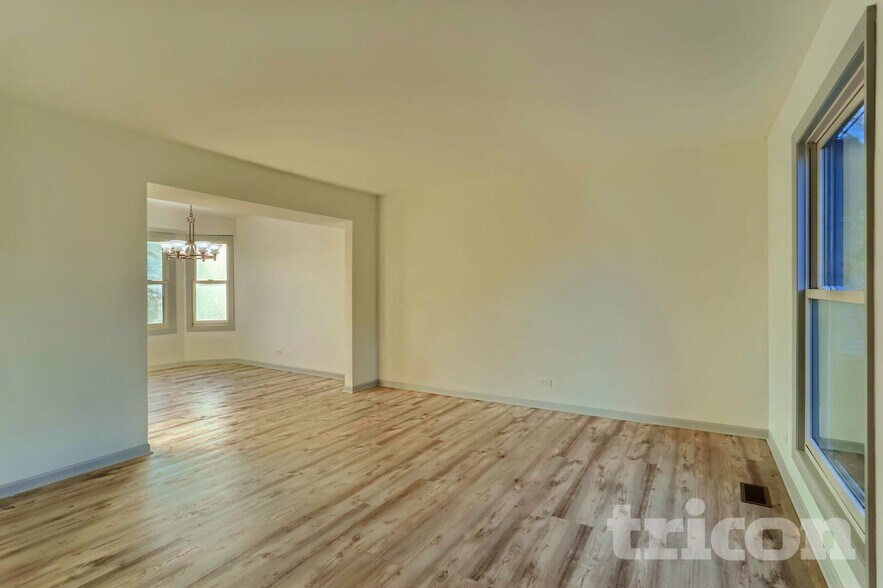 Building Photo - 1419 Farrington Ln