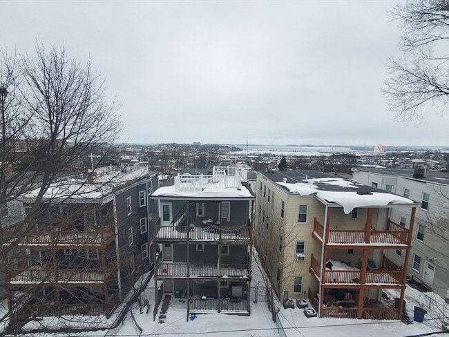 Building Photo - 56 Percival St