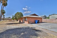 Building Photo - 2245 W Glenrosa Ave