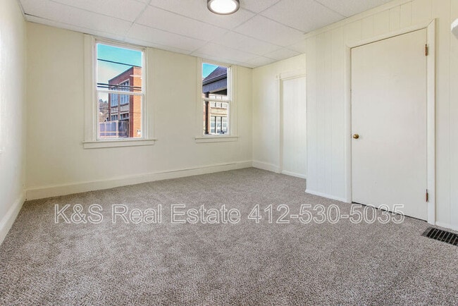 Building Photo - 5816 Smithfield St