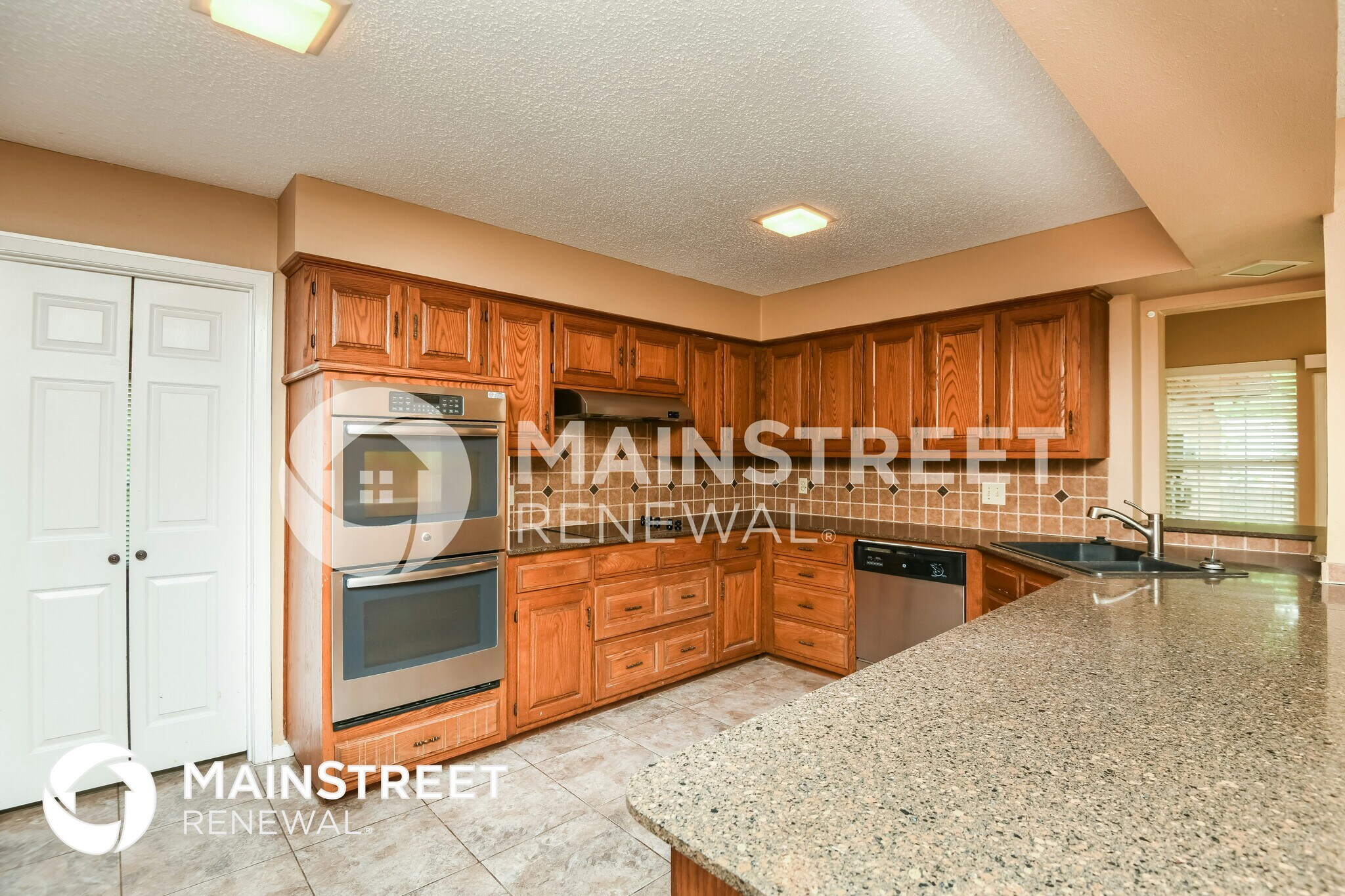 Building Photo - 4614 Branchview Dr