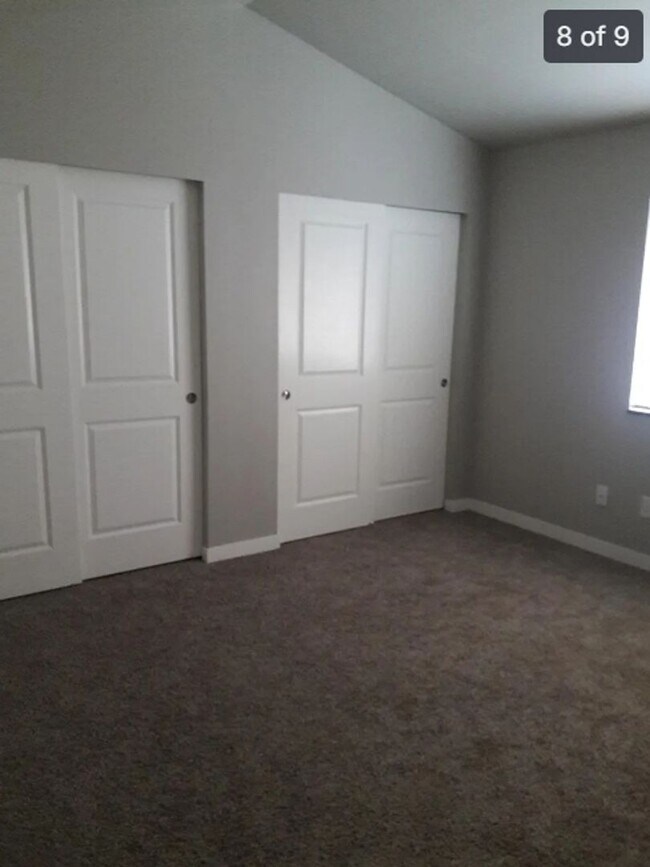 Building Photo - Newer Construction---7 Bedroom Available for Prelease in York Neighborhood!