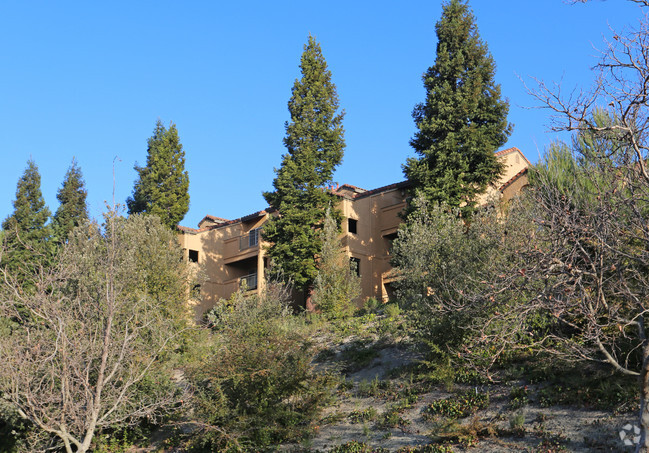 Building Photo - Siena Hills