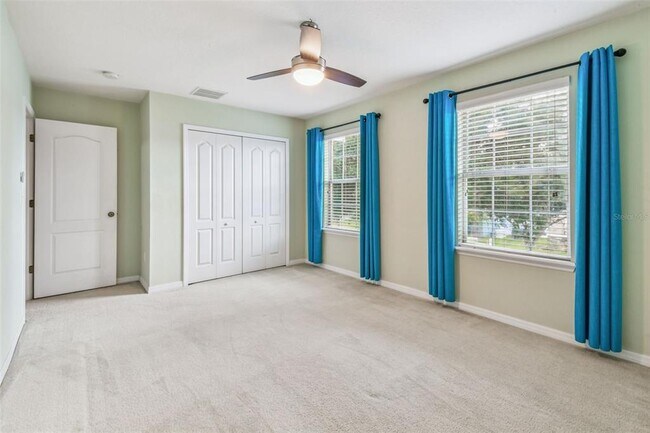 Building Photo - 12320 Fairlawn Dr