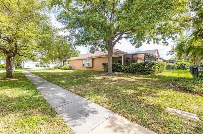 Building Photo - 15534 Martinmeadow Dr