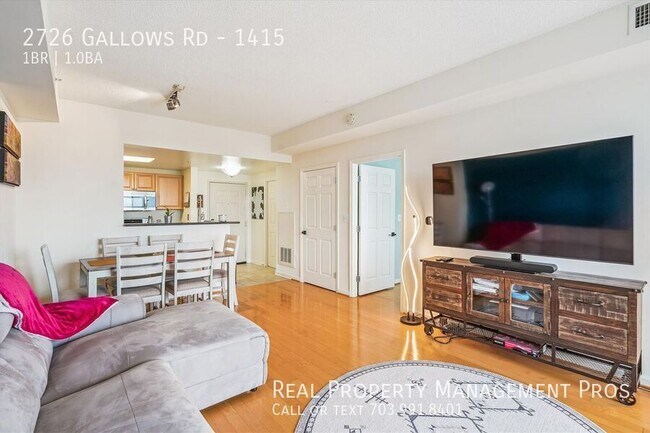 Building Photo - 2726 Gallows Rd