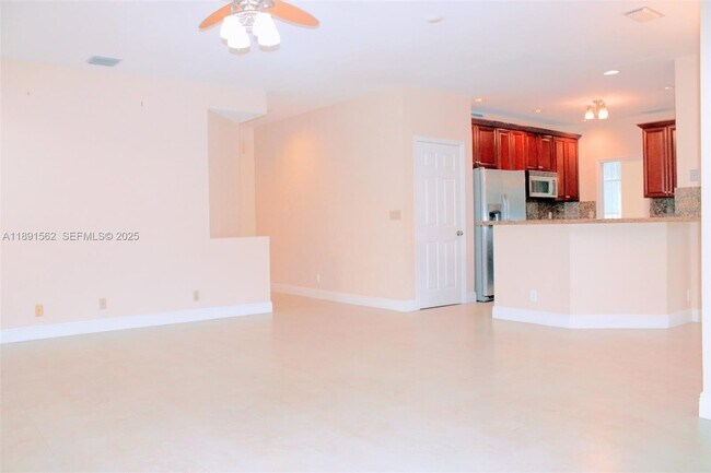 Building Photo - 11151 Minneapolis Dr