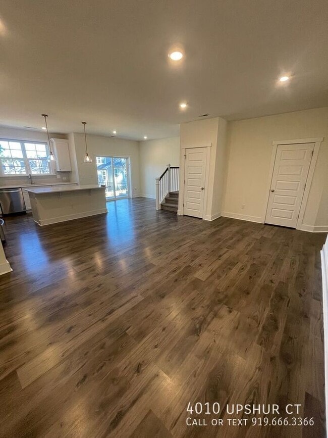 Building Photo - 4010 Upshur Ct