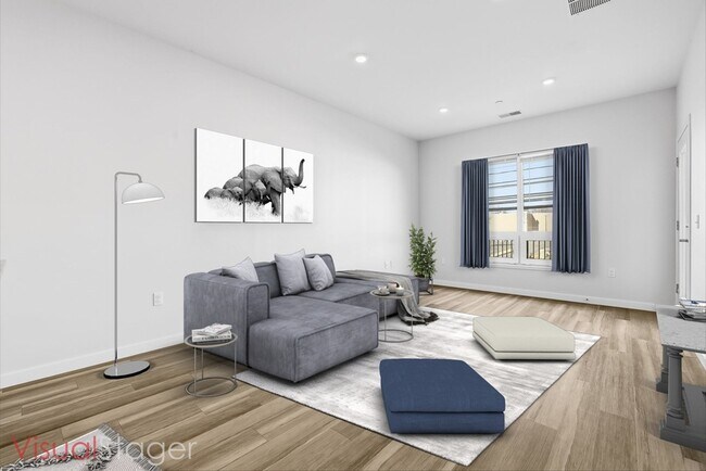 Building Photo - 71 Connecticut Ave