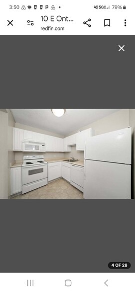 Basic kitchen with dish washer - 10 E Ontario St