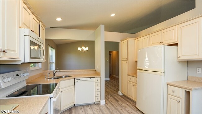 Building Photo - 402 Emerald Bay Cir