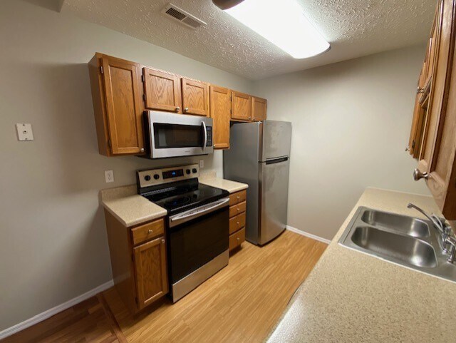 Building Photo - 2933 Billings Way