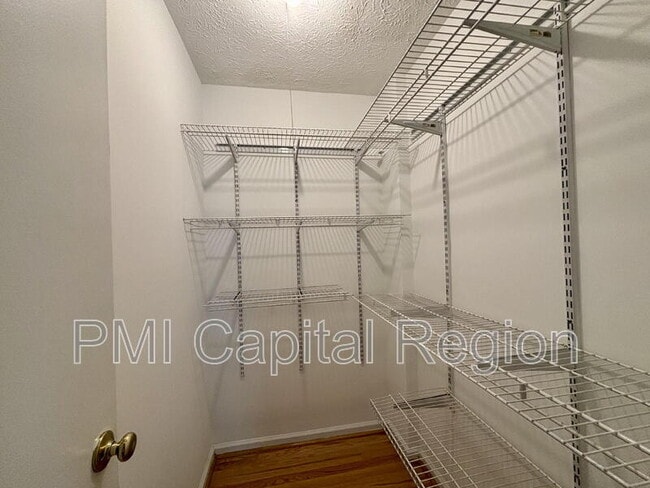 Building Photo - 7741 Patuxent Oak Ct