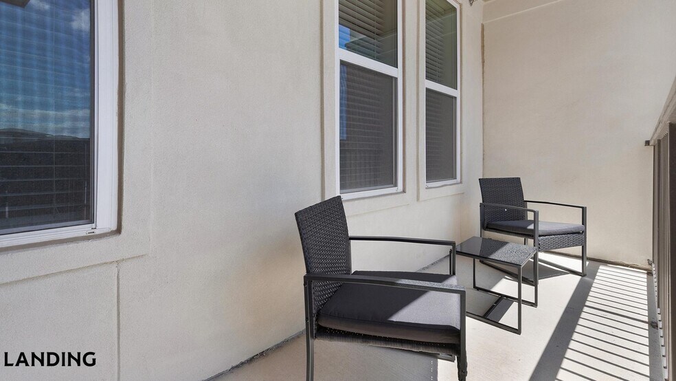 Building Photo - 18111 La Cantera Terrace