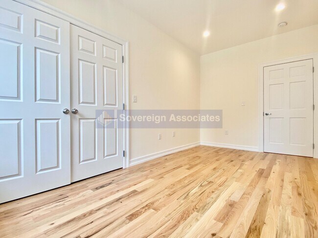 Building Photo - 935 Saint Nicholas Avenue