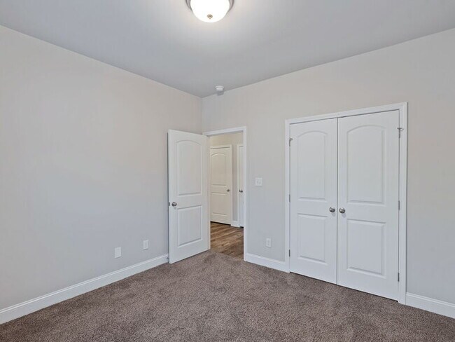 Building Photo - 6502 Moon Crest Ln NW