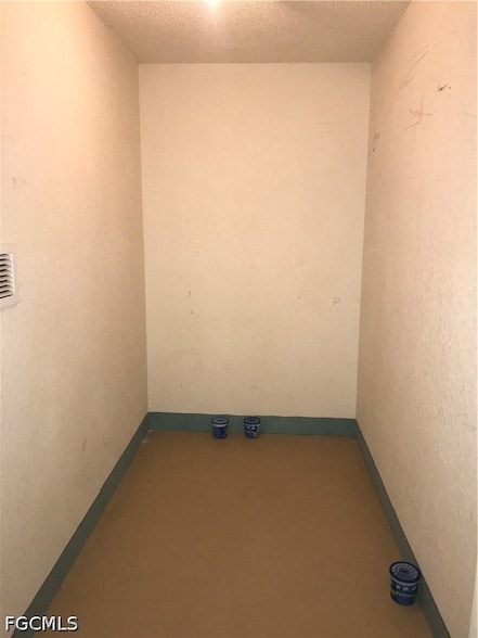 Building Photo - 13555 Eagle Ridge Dr