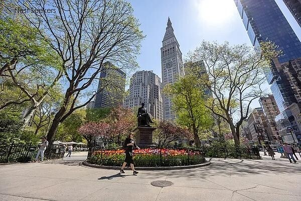 Building Photo - 66 Madison Ave