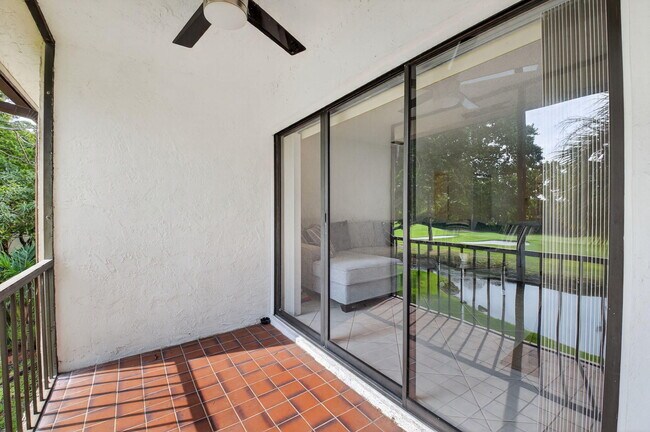 Building Photo - 21988 Cypress Dr