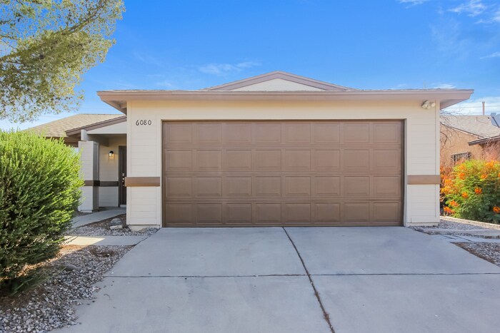 Primary Photo - 6080 S Springbrook Dr