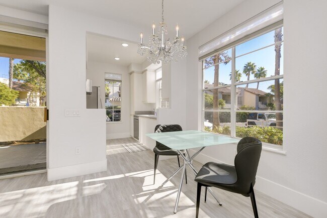 Building Photo - 3601 Bernwood Pl