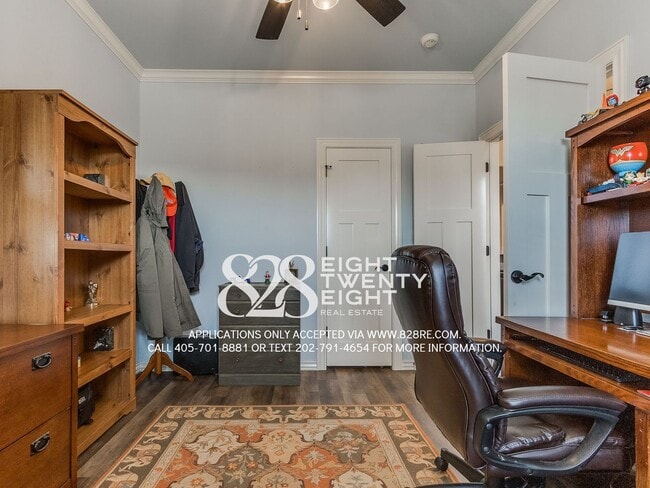 Building Photo - **COMING JANUARY 2ND!!!** STUNNINGLY BEAUTIFUL SPACIOUS 5 BED/3 BATH HOME IN ST JAMES PARK!