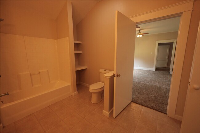 Building Photo - 3289 Co Rd 158