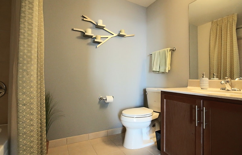 Building Photo - 546 W Kinzie St