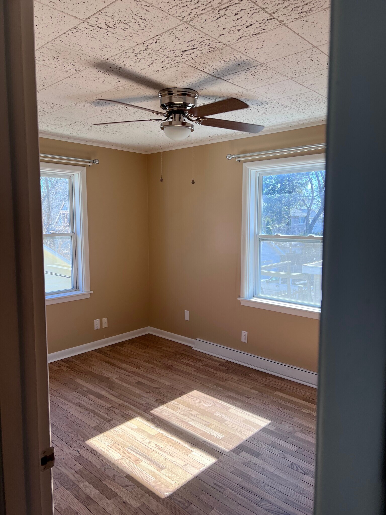 Bedroom 1 - 119 N Washington St