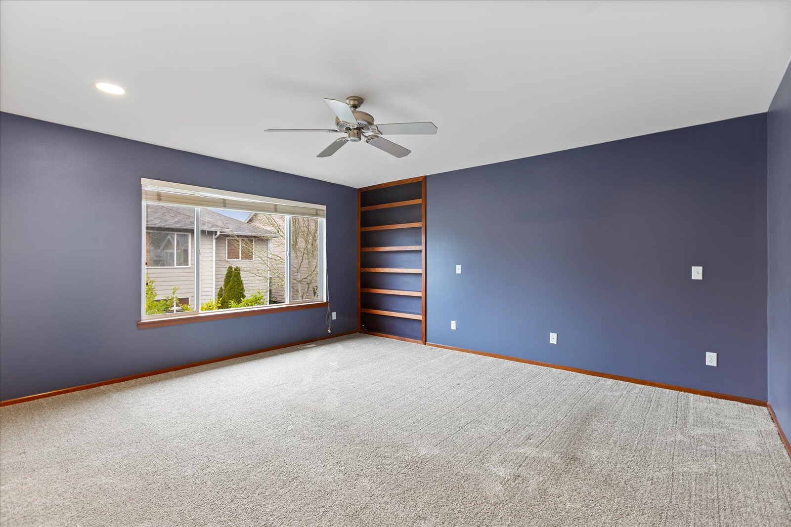 Primary - 5926 SE 2nd Ct