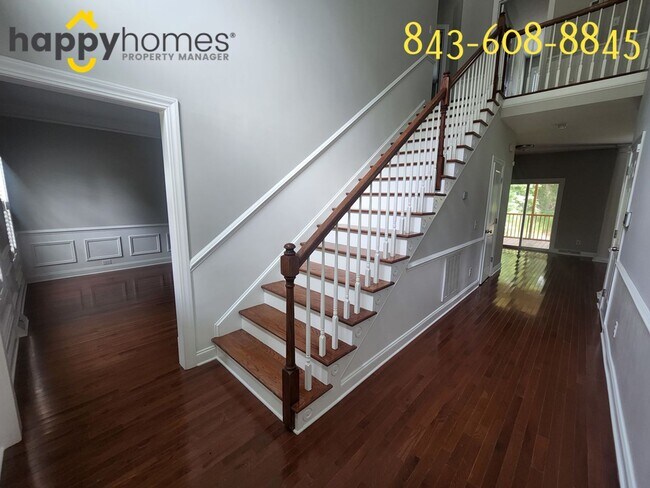 Building Photo - 4 Bed 2.5 Bath Home Located in Cedar Grove subdivision in North Charleston!