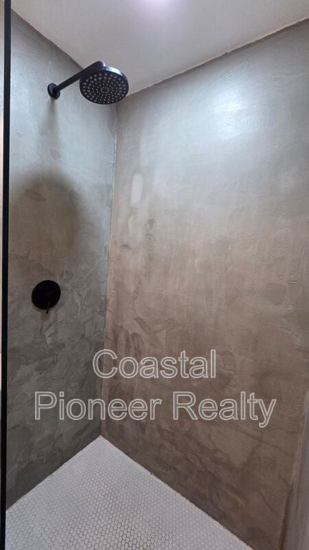 Building Photo - 5420 29th Ave S