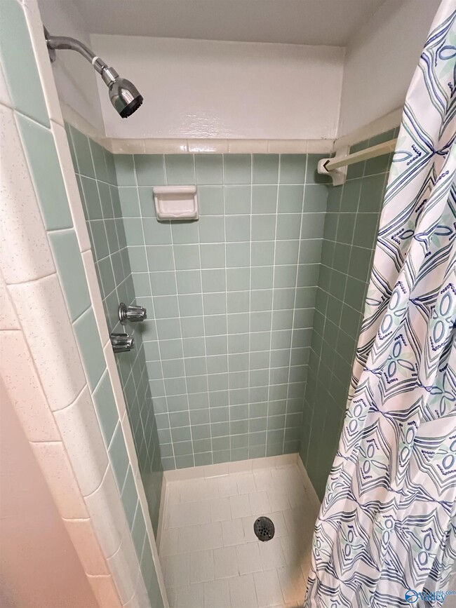 Building Photo - 4708 Dahlia Dr NW