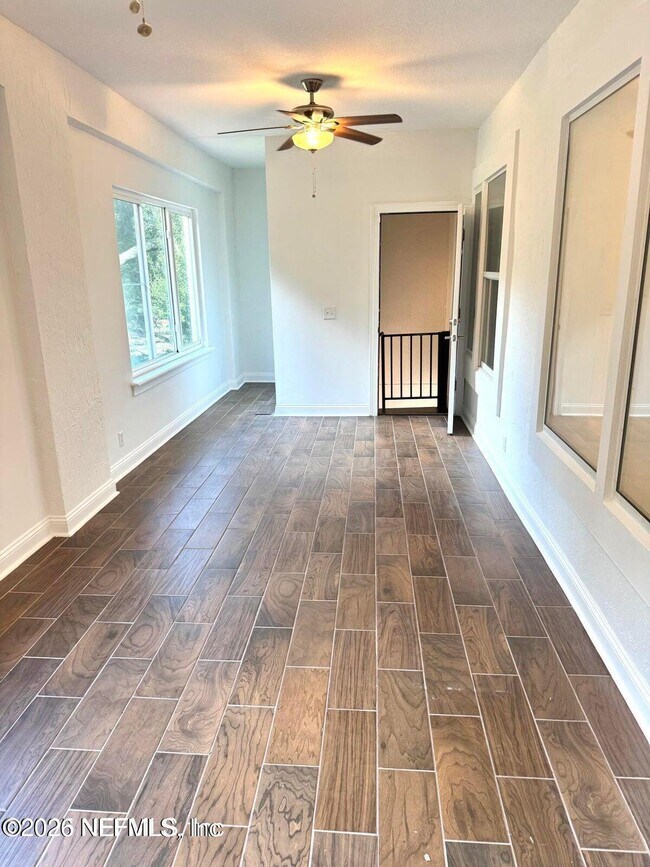 Building Photo - 9902 Windwater Ct